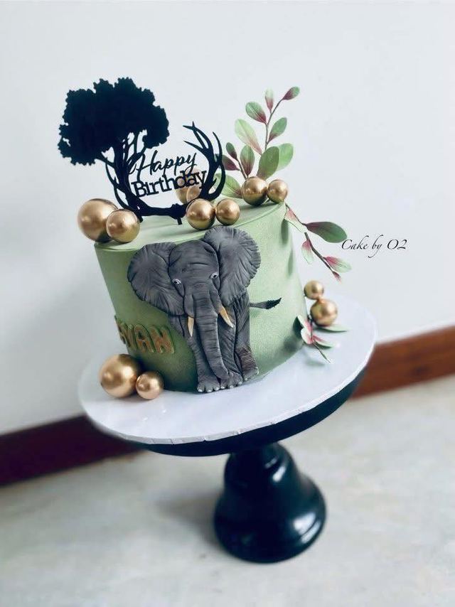 Birthday cake by Rangika