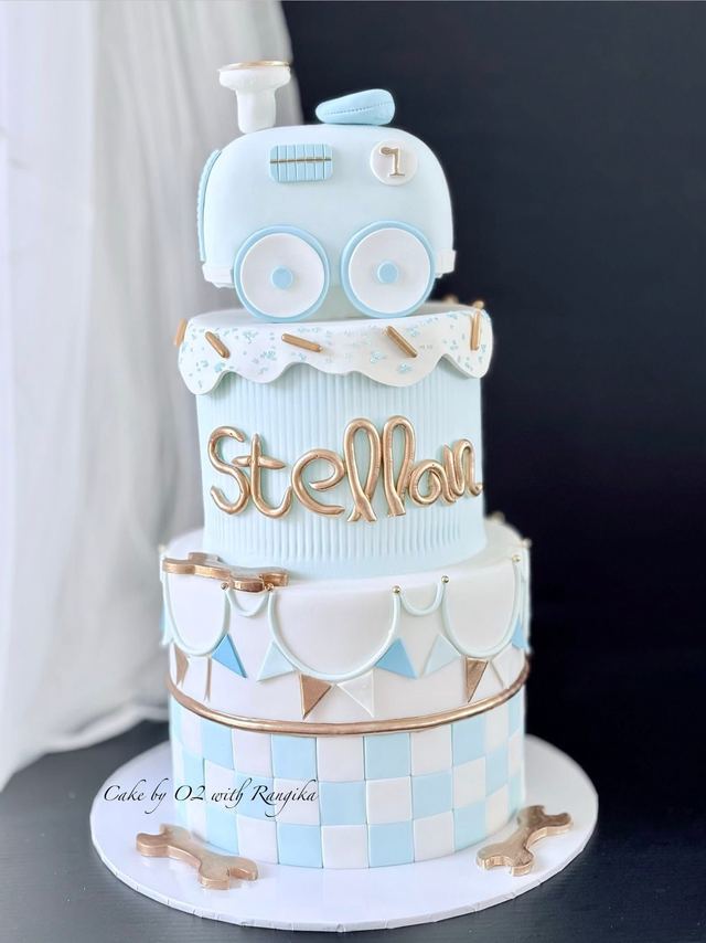 Custom birthday cake by Cake by O2, Colombo