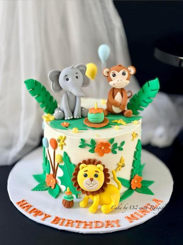 Custom birthday cake by Cake by O2, Colombo
