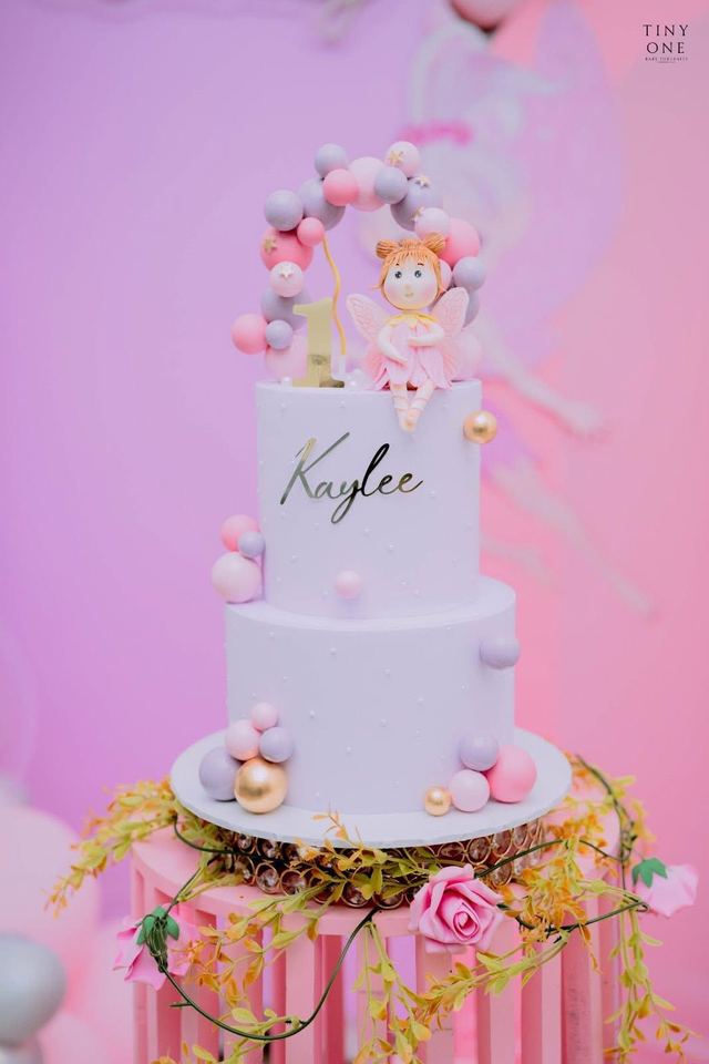 Birthday cake by Rangika